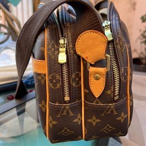 Louis Vuitton Monogram Canvas Reporter PM (Authentic Pre-Owned)